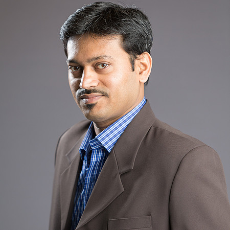 Finxera_Headshots_Staff-WebUse-24