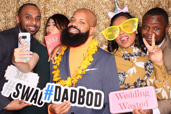 Ask about our Free Wedding Day Booth Special